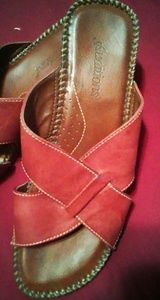 Auditions Leather, Wide strap sandals